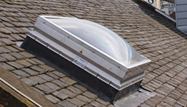 Trappe de toit de type GS et GSS avec lucarne 1GS-1